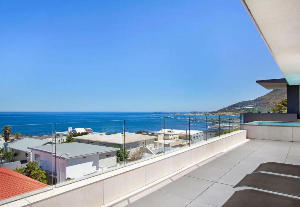 Entire Oceanfront Residence