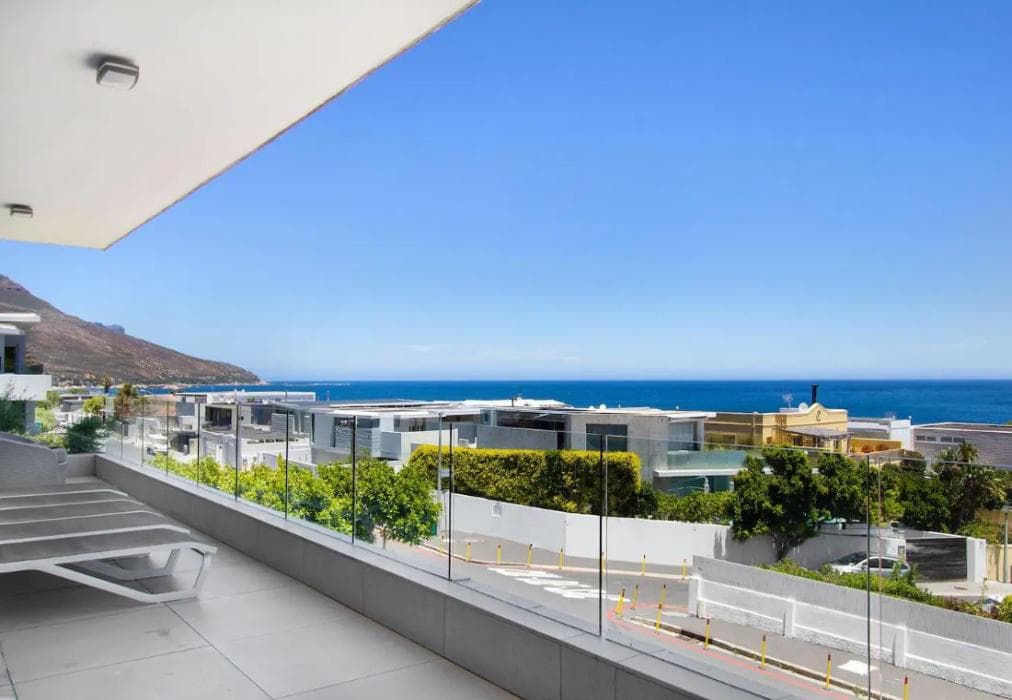 Entire Oceanfront Residence