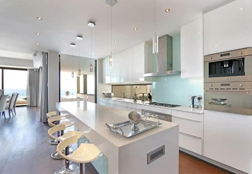 Entire Oceanfront Residence