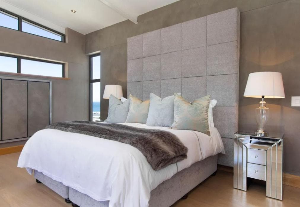 Entire Oceanfront Residence