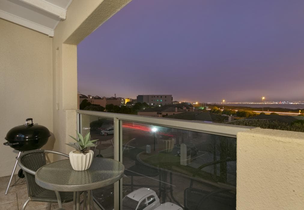 Big Bay Beach Club 21