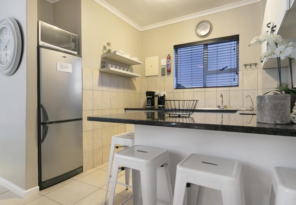 Big Bay Beach Club 21