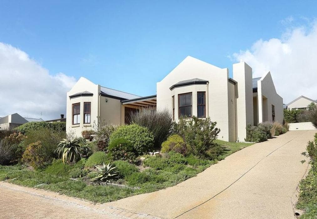 Stonehaven Estate Views