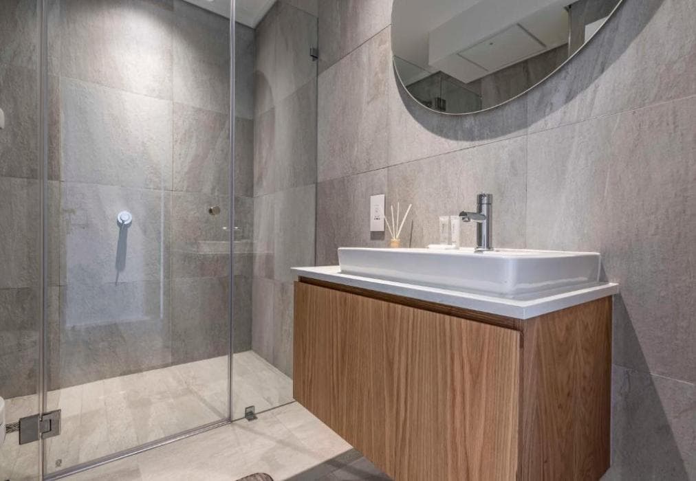 502 The Cosmopolitan