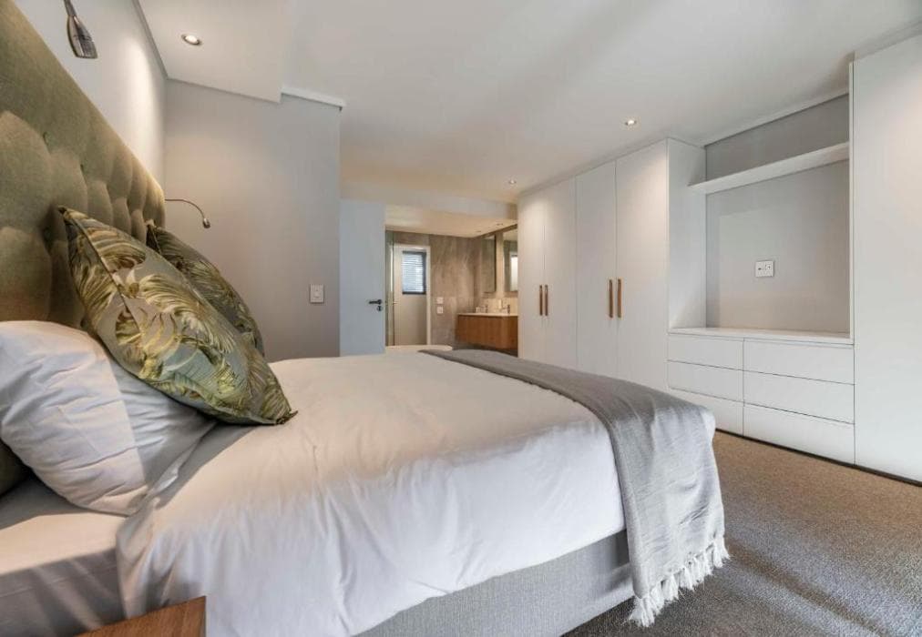 502 The Cosmopolitan