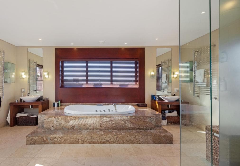 Beautiful Sunset Villa 25