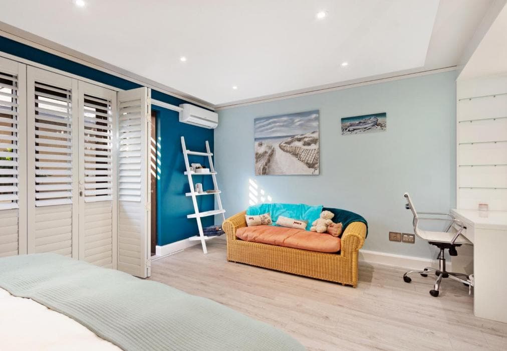 Beautiful Sunset Villa 25