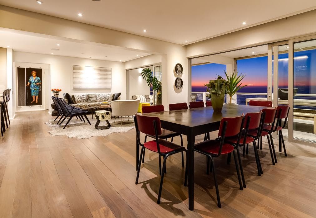 Clifton Art Apartment