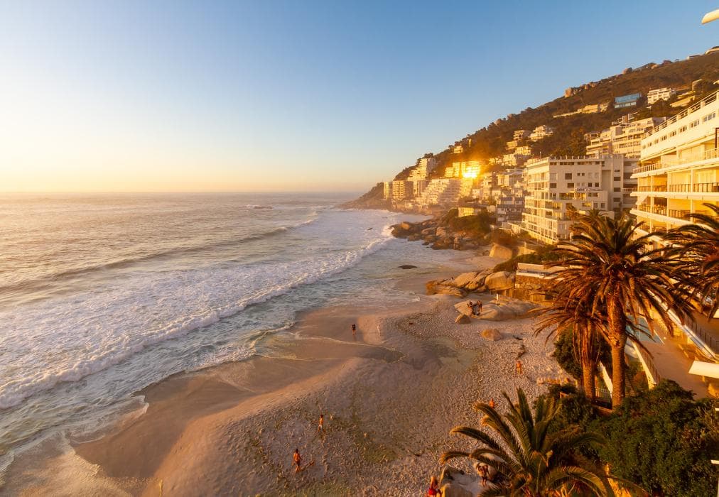 Clifton Art Apartment