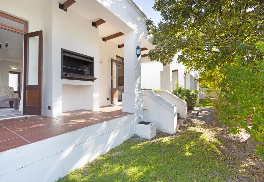 Winelands Golf Lodges 13