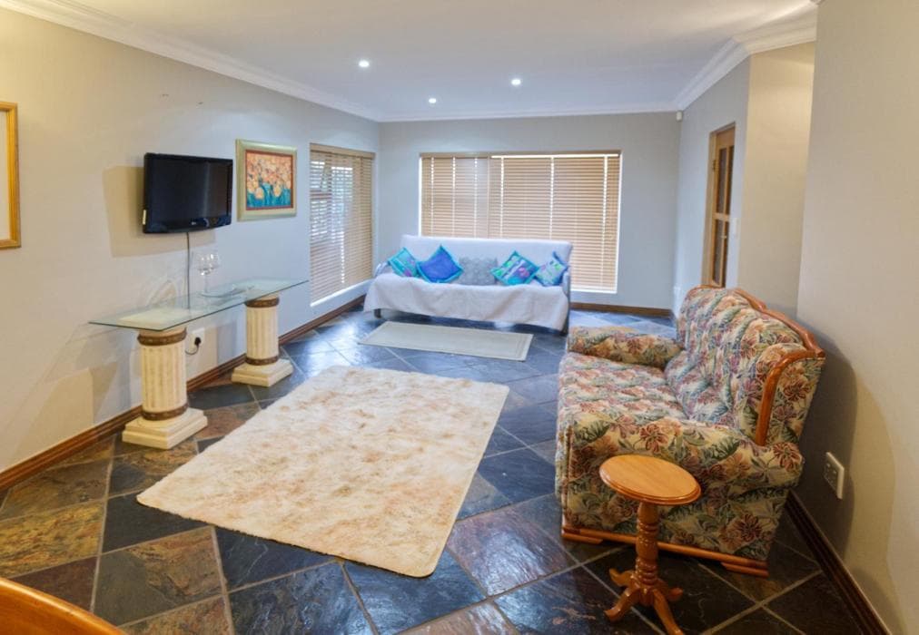 Golf & Tides Apartment