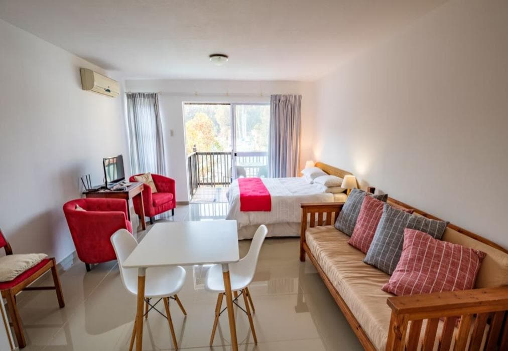 Wild Rocks Accommodation Bachelor Apartment