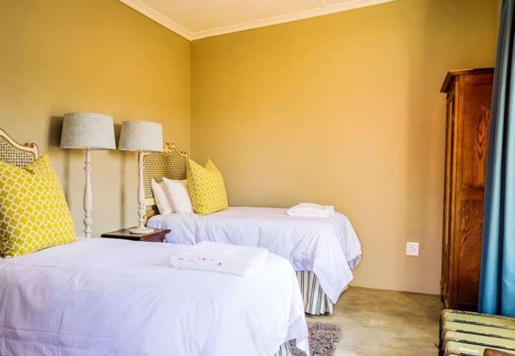 OuHout Self-catering Cottage