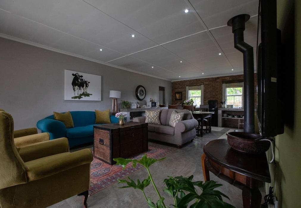 Springvale Farm - Sunflower Cottage