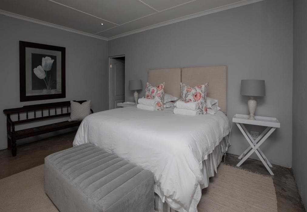 Springvale Farm - Sunflower Cottage