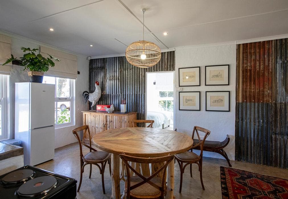 Springvale Farm - The Red Cottage