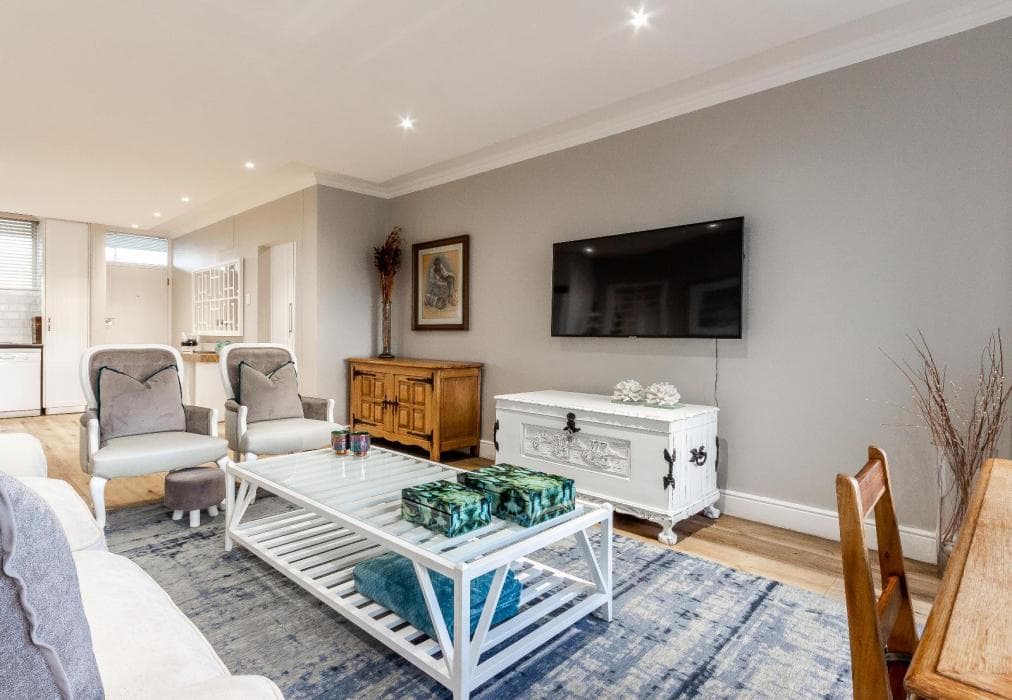 Ashley on Beach Classic Apartment 409