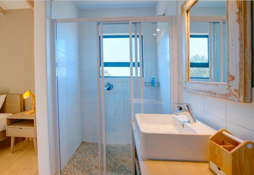 Earth Wind and Ocean 33