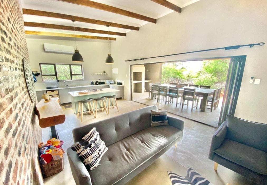 The Hedge @ Marloth Park House