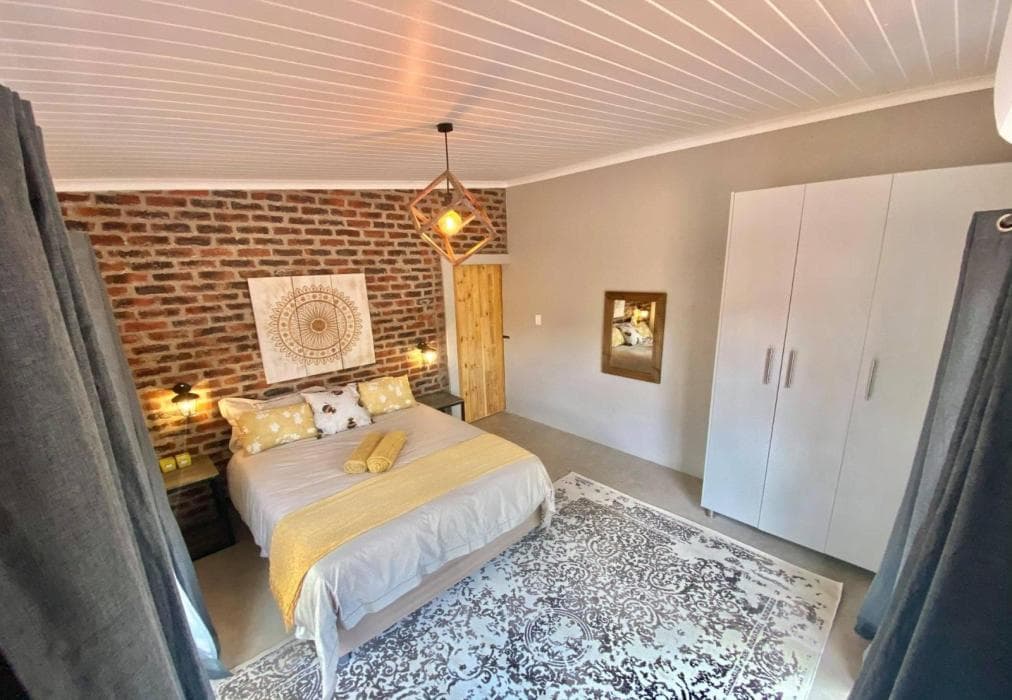 The Hedge @ Marloth Park House