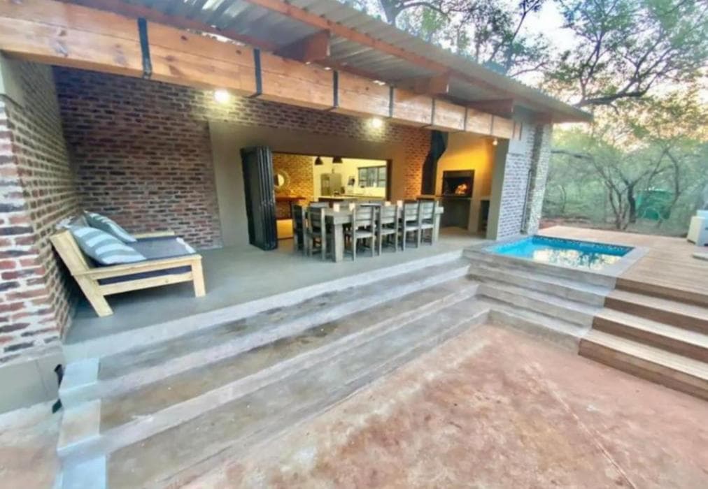 The Hedge @ Marloth Park House