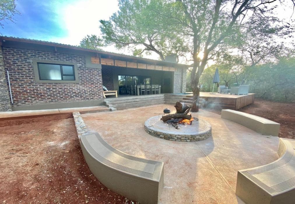 The Hedge @ Marloth Park House