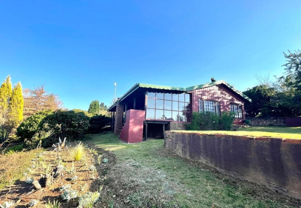 The Hedge @ Dullstroom Cottage