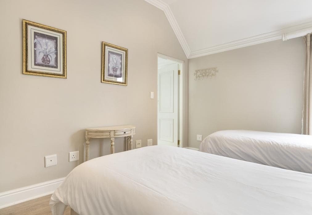 Winelands Golf Lodges 10