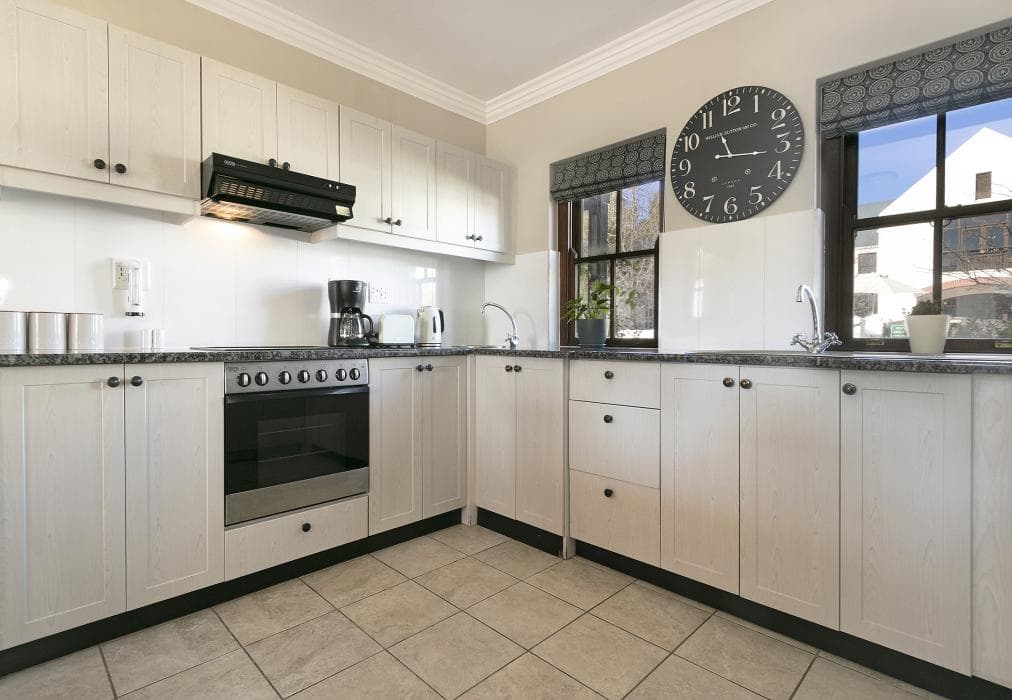 Winelands Golf Lodges 11