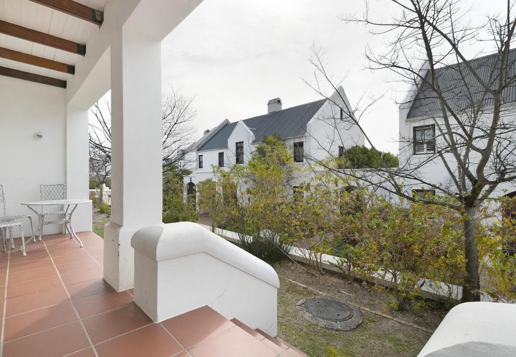 Winelands Golf Lodges 12