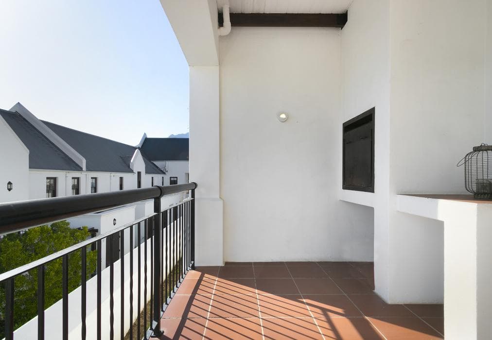 Winelands Golf Lodges 24