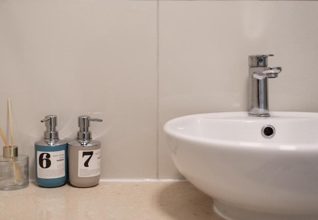 Beachfront Apartment in Shakas Rock - 14 Skiathos