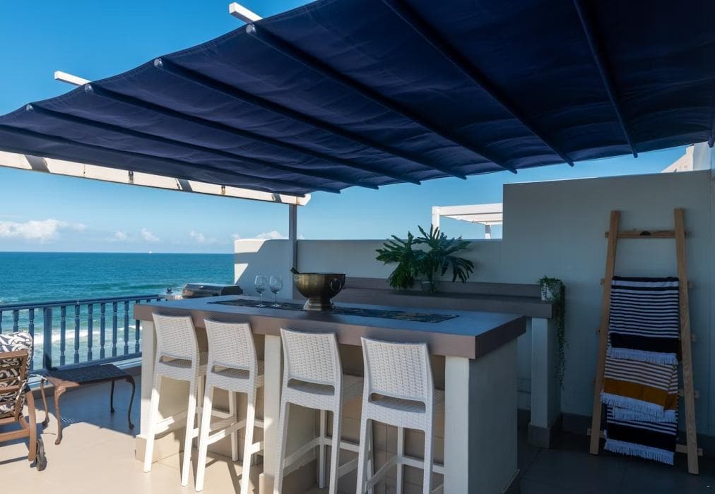 Beachfront apartment in Shakas ROCK - 17 Skiathos Penthouse