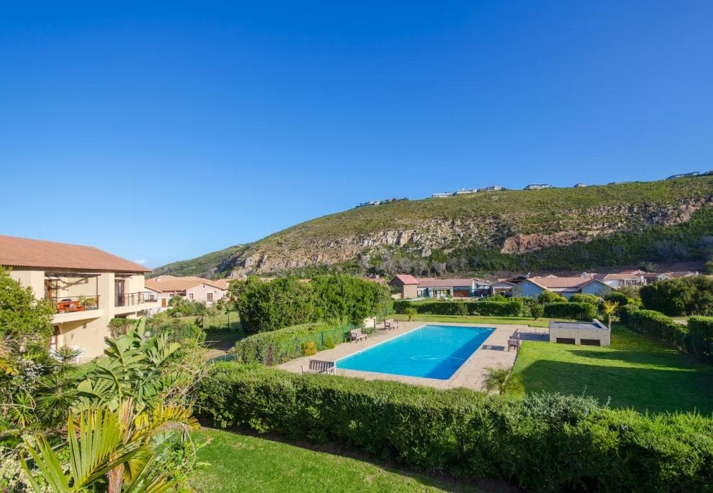 6 Whale Rock Gardens