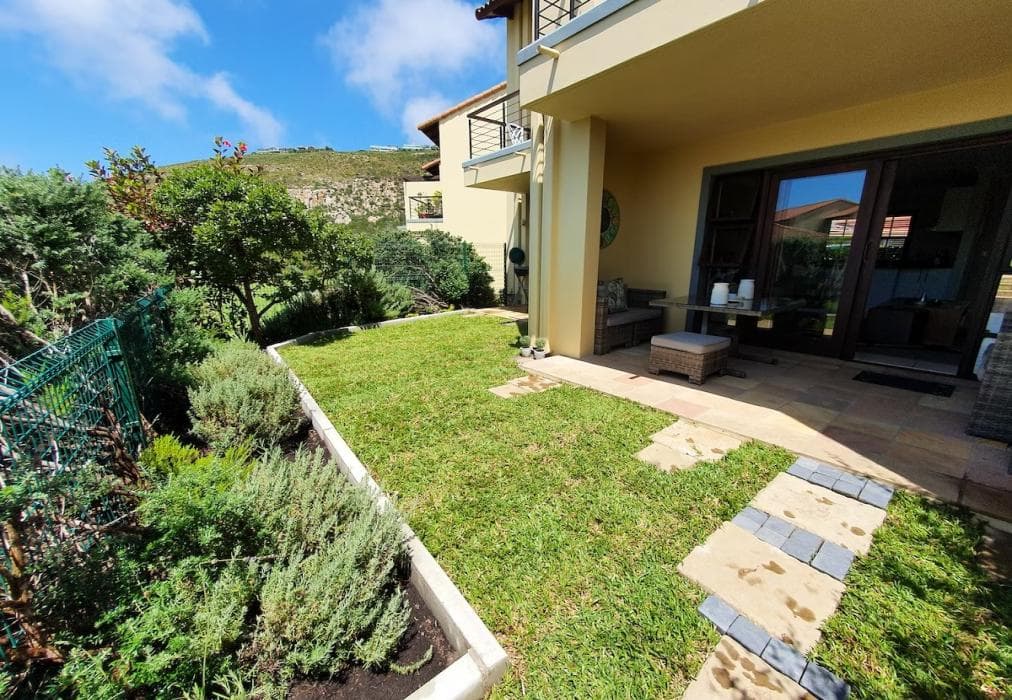 6 Whale Rock Gardens