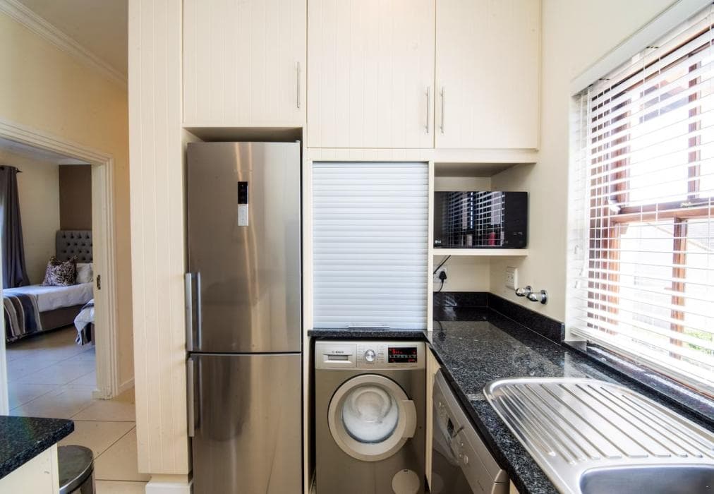 17 Whale Rock Gardens