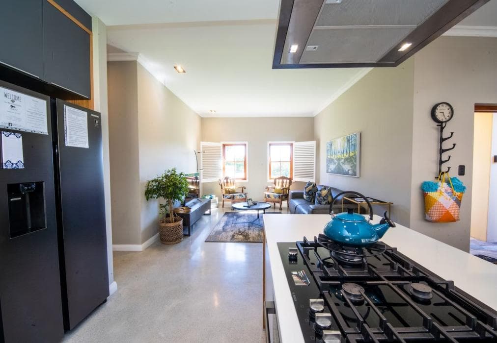 10 Whale Rock Gardens