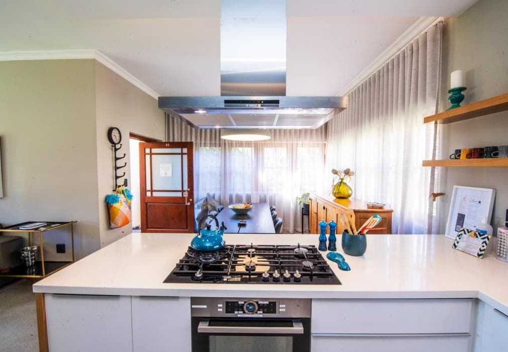 10 Whale Rock Gardens