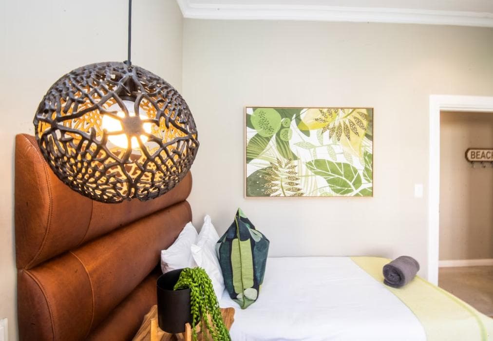 10 Whale Rock Gardens