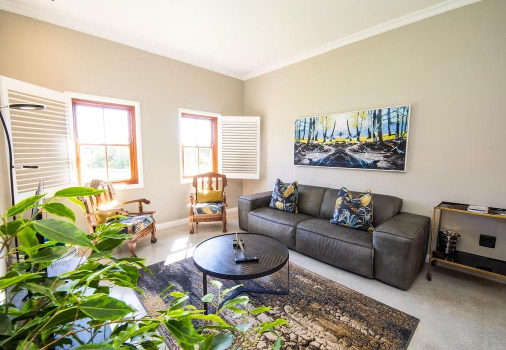 10 Whale Rock Gardens