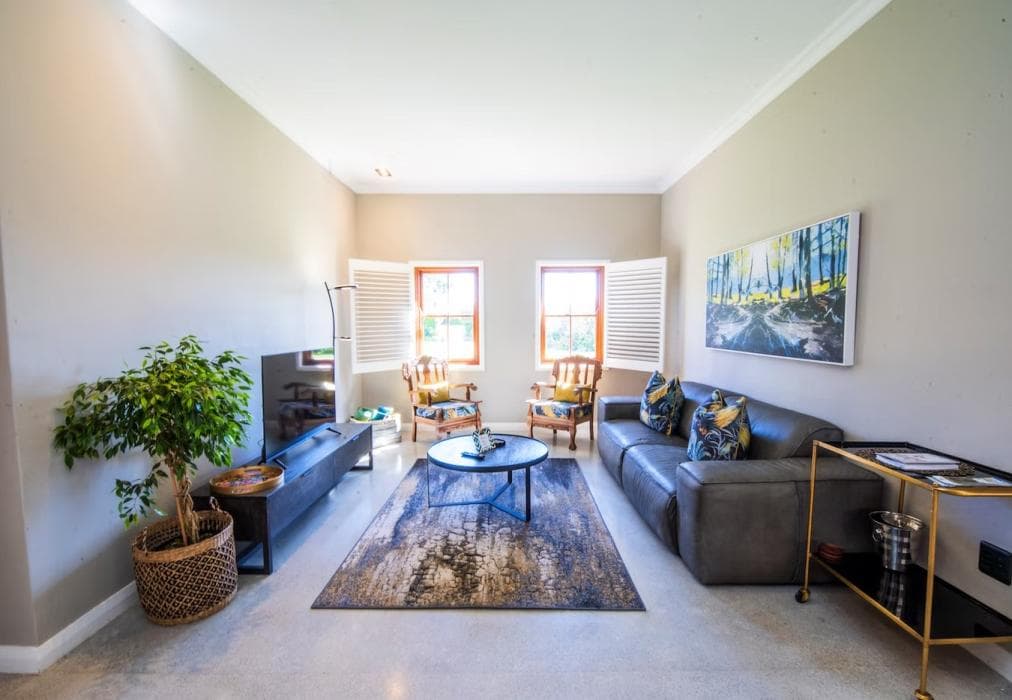 10 Whale Rock Gardens