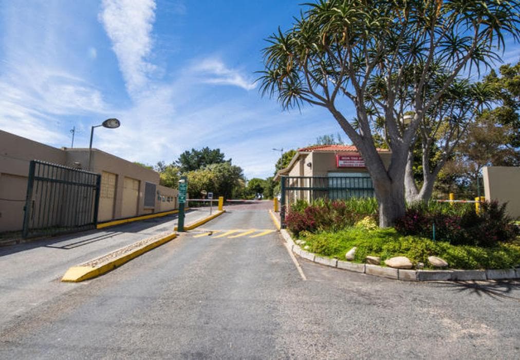 Goose Valley Unit J6