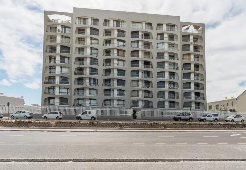 West Coast Modern Beach Front