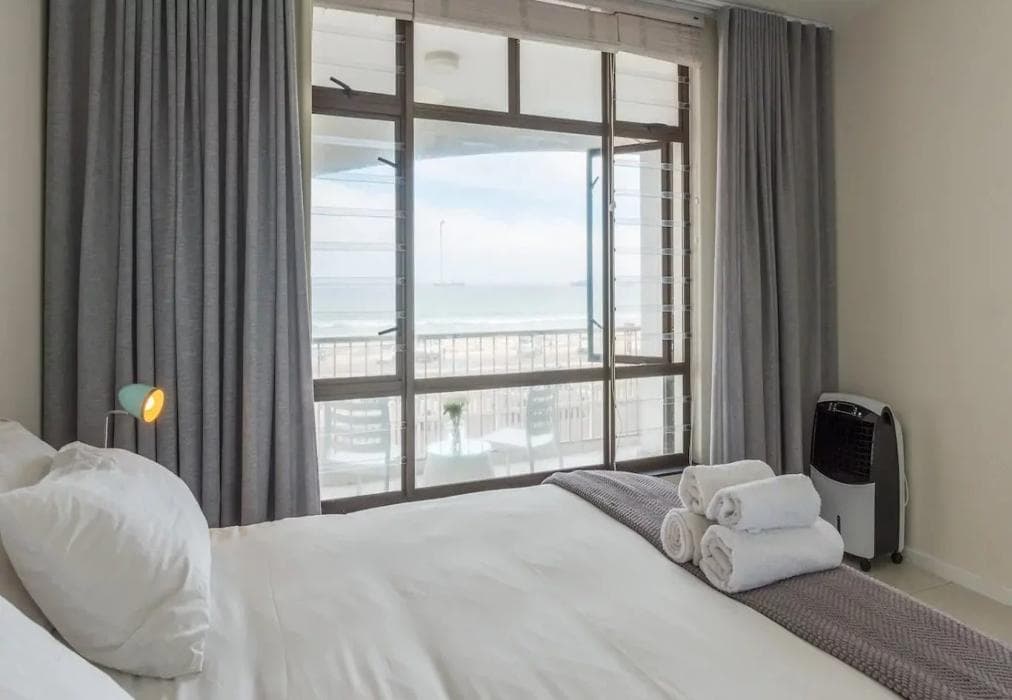 West Coast Modern Beach Front