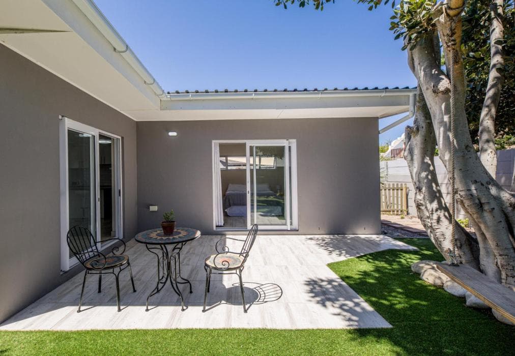 West Coast Garden Cottage