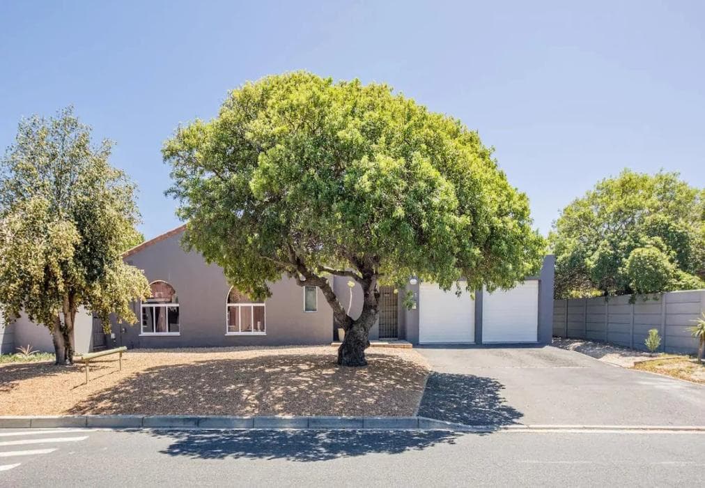 West Coast Garden Cottage