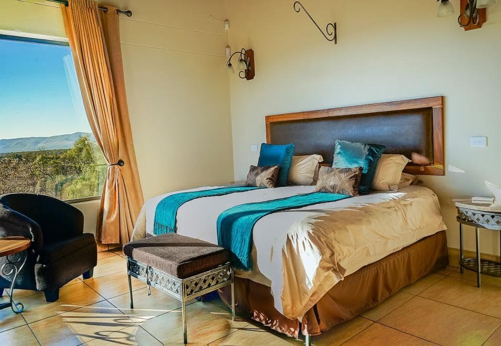 Zebula 8 Bedroom Lodge IV1
