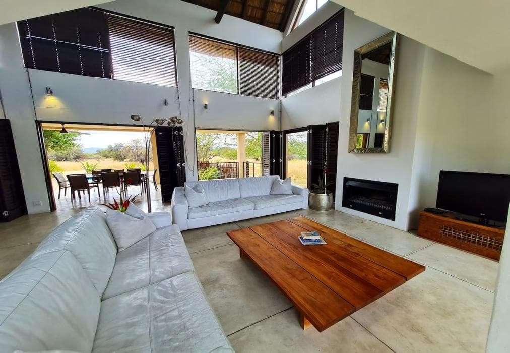 Zebula 5-Bedroom House IZN1