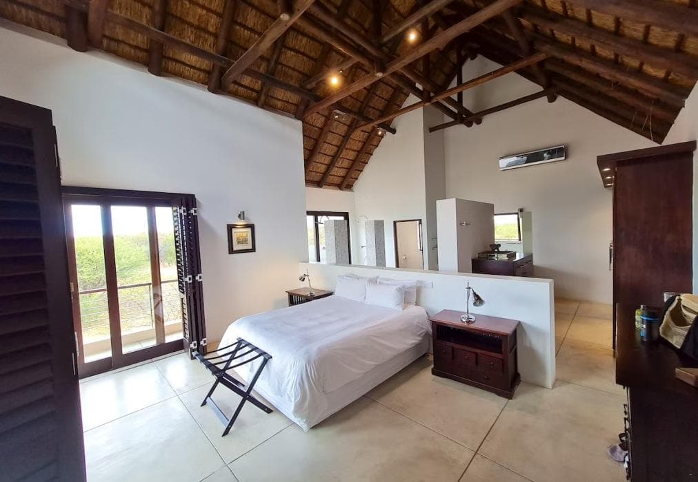 Zebula 5-Bedroom House IZN1