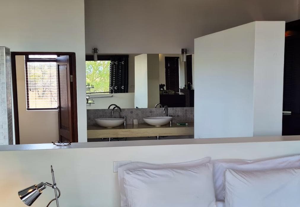 Zebula 5-Bedroom House IZN1